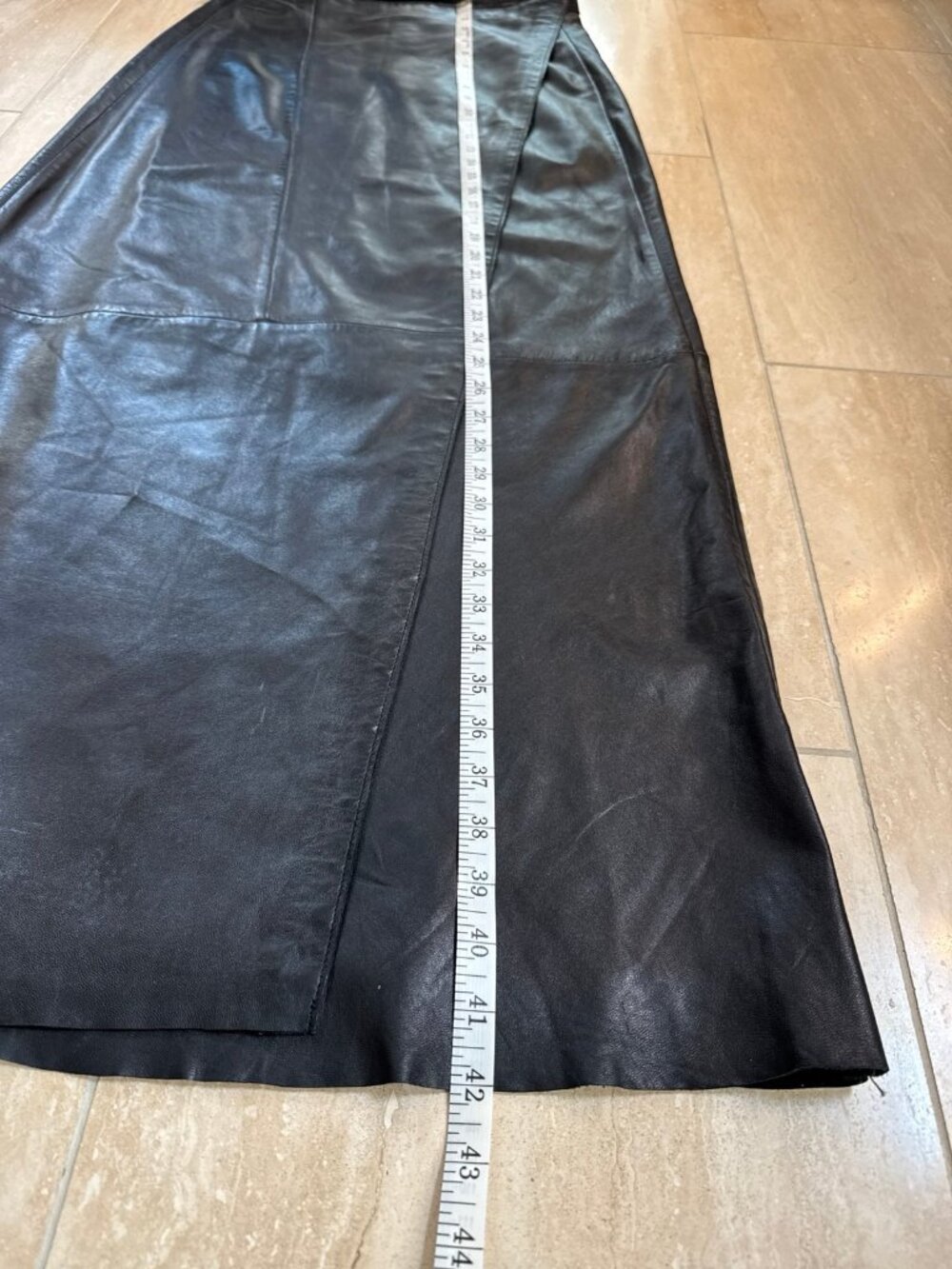 Banana Republic Vintage Black Leather Maxi Wrap Skirt, sz 12 - Picture 5 of 12